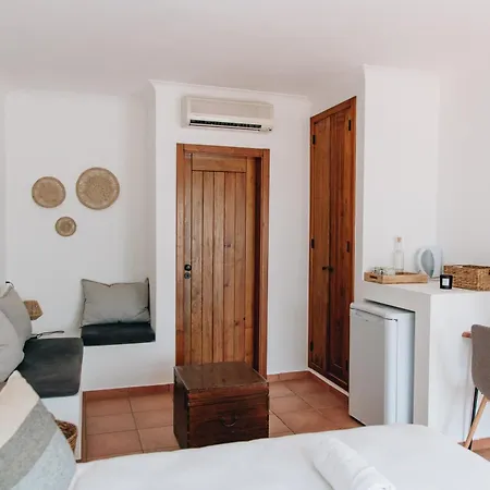 Casa Nook Arrifana Nocleg ze śniadaniem *