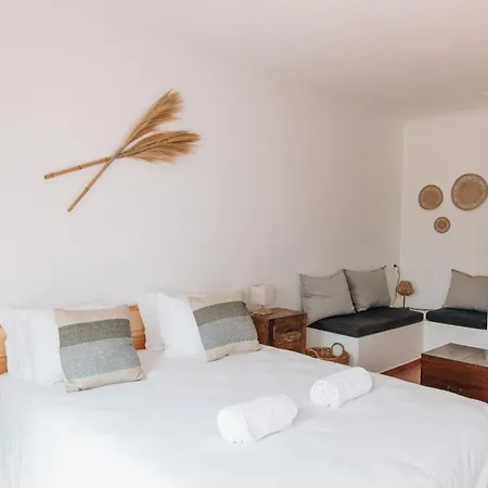 Casa Nook Arrifana Nocleg ze śniadaniem *