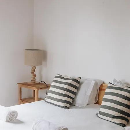 Casa Nook Arrifana Bed and breakfast