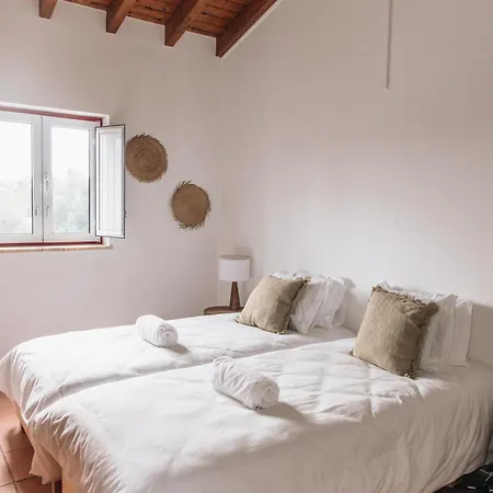 Casa Nook Arrifana Nocleg ze śniadaniem Aljezur