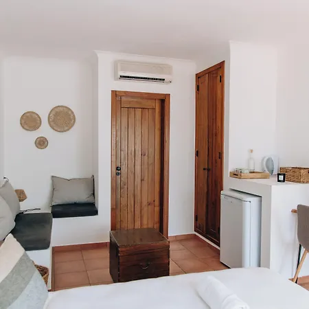 Casa Nook Arrifana Nocleg ze śniadaniem Aljezur